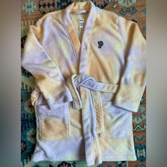 PINK Robe - Size XS - Picture 1 of 3